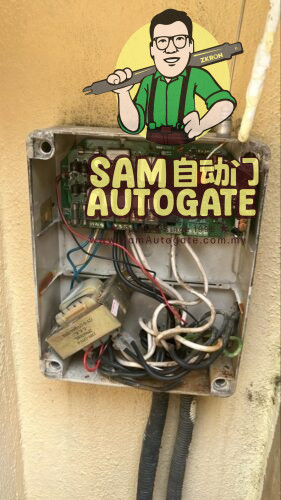 Autogate Built In Board Kinrara
