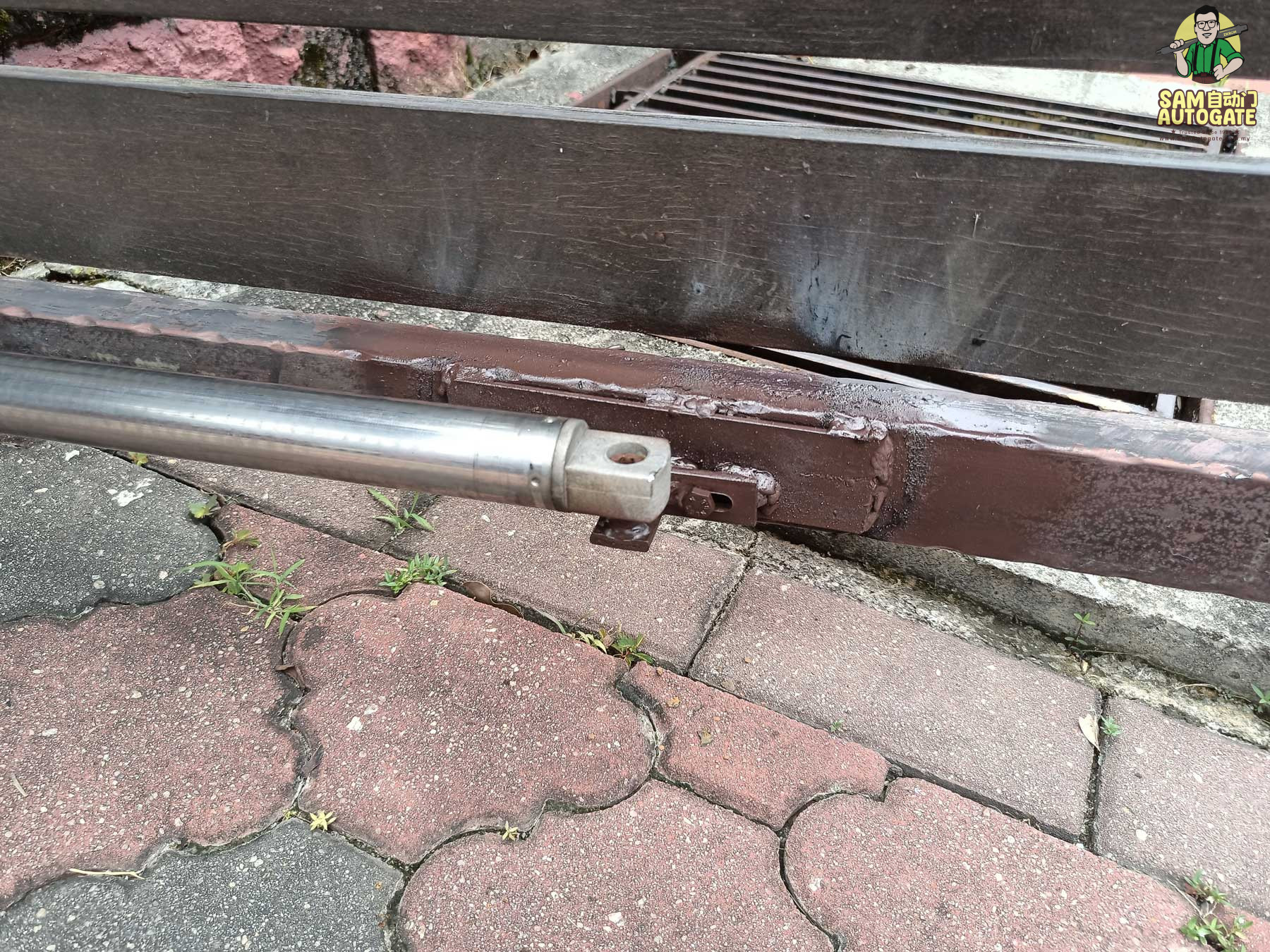 Repair-Arm-Autogate-Bracket-Bukit-Jelutong