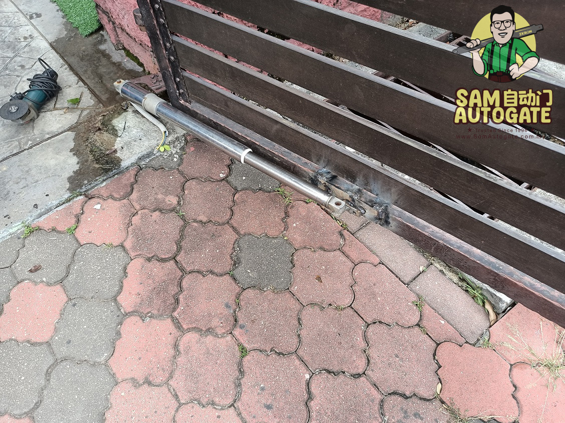 Welding Auto Gate Service Bukit Jelutong