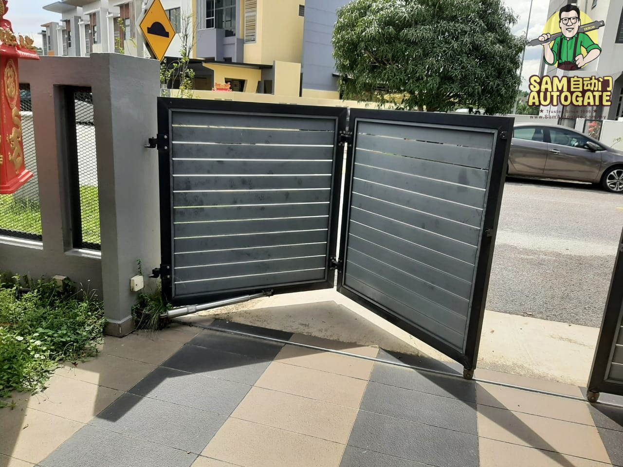 Baiki Auto Gate Batu Caves
