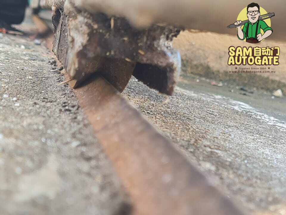 Repair Sliding Auto Gate Wheels USJ