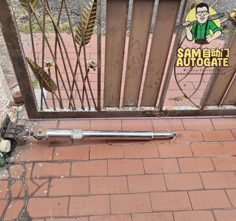 Tukar Tronica Arm Autogate PJ