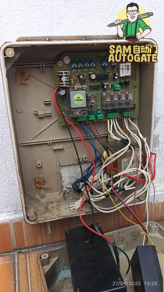 Pasang Autogate Baru Teluk Panglima Garang