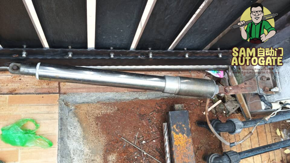 Tronica Arm Autogate Teluk Panglima