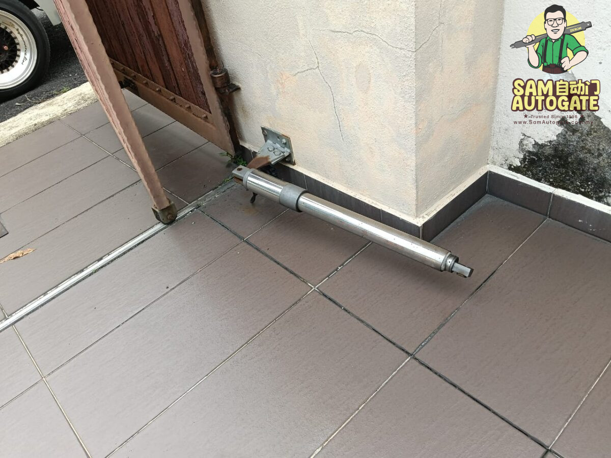Swing Autogate Repair Klang