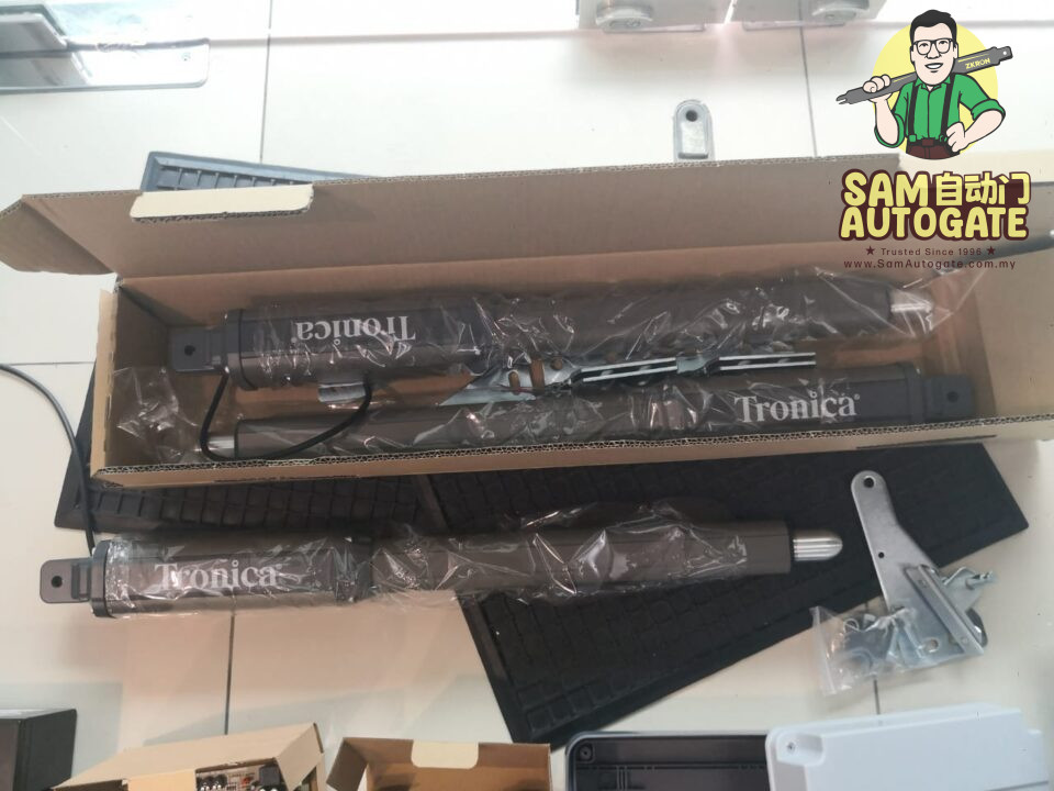 Tronica Arm Autogate Subang Jaya